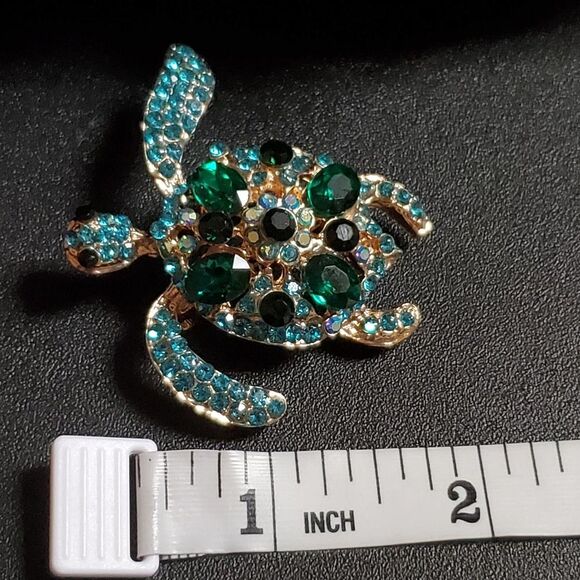 Goldtone Turtle with Blue and Green Crystal Accents - Picture 4 of 6